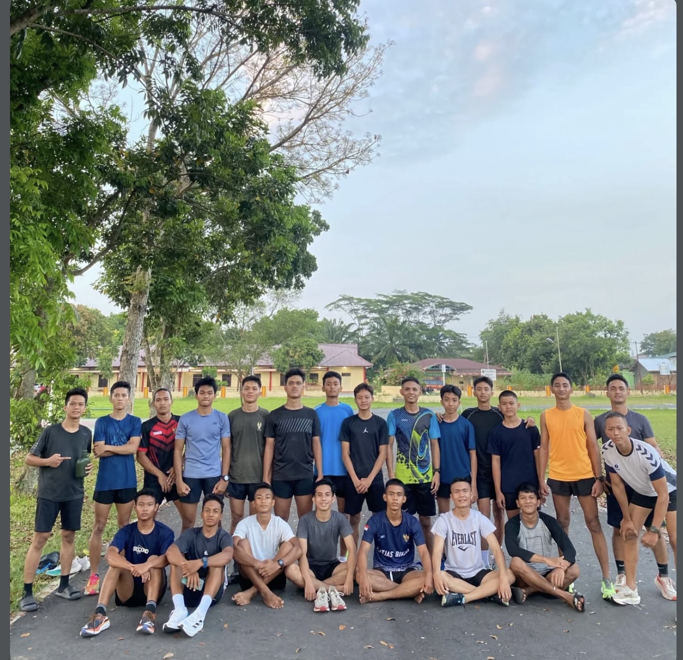 Latihan lari kesamaptaan JB Academy Binjai